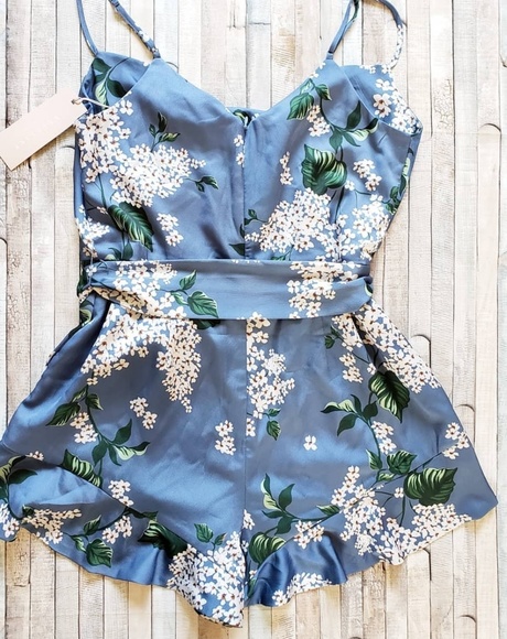 Keepsake the Label-cowl neck blue floral romper - Picture 4 of 5